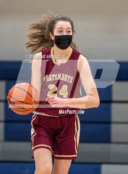 Thumbnail 3 in Winnacunnet vs. Portsmouth (NHIAA Divison1 1st Round) photogallery.
