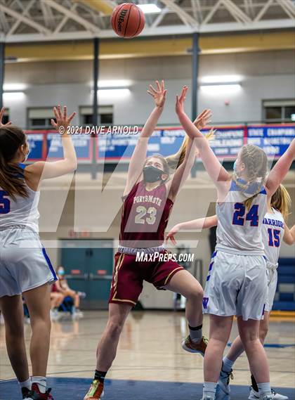 Thumbnail 3 in Winnacunnet vs. Portsmouth (NHIAA Divison1 1st Round) photogallery.