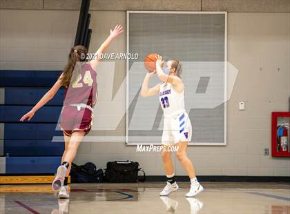 Thumbnail 3 in Winnacunnet vs. Portsmouth (NHIAA Divison1 1st Round) photogallery.