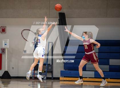 Thumbnail 1 in Winnacunnet vs. Portsmouth (NHIAA Divison1 1st Round) photogallery.