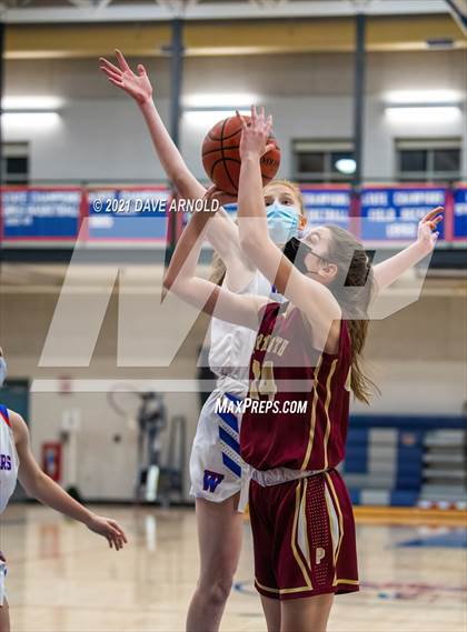 Thumbnail 2 in Winnacunnet vs. Portsmouth (NHIAA Divison1 1st Round) photogallery.