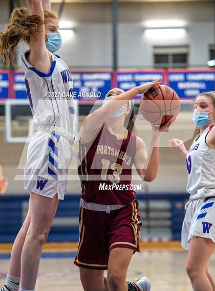 Thumbnail 1 in Winnacunnet vs. Portsmouth (NHIAA Divison1 1st Round) photogallery.