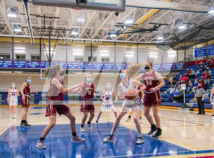 Thumbnail 3 in Winnacunnet vs. Portsmouth (NHIAA Divison1 1st Round) photogallery.