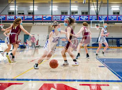 Thumbnail 3 in Winnacunnet vs. Portsmouth (NHIAA Divison1 1st Round) photogallery.
