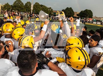 Thumbnail 2 in Fordson @ Canton photogallery.