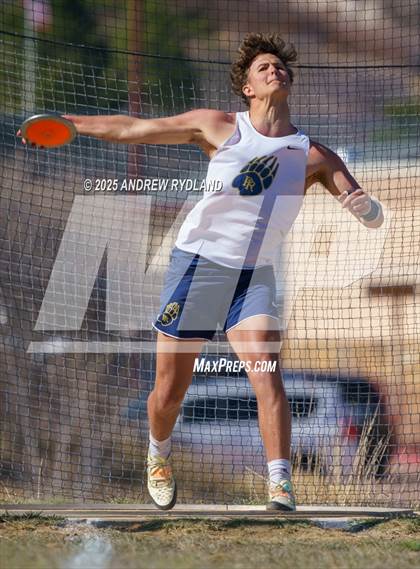 Thumbnail 3 in Pikes Peak Athletic Conference League Championship photogallery.