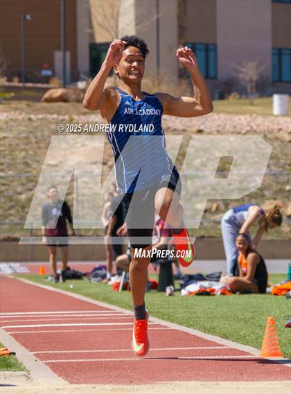Thumbnail 3 in Pikes Peak Athletic Conference League Championship photogallery.