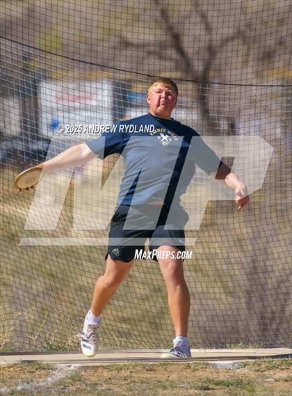 Thumbnail 2 in Pikes Peak Athletic Conference League Championship photogallery.