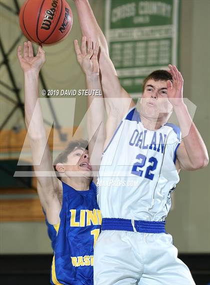 Thumbnail 3 in Linden vs. Orland (Ram Jam Winter Classic) photogallery.