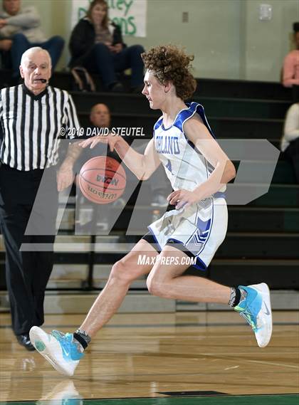 Thumbnail 2 in Linden vs. Orland (Ram Jam Winter Classic) photogallery.