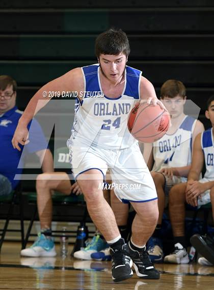 Thumbnail 3 in Linden vs. Orland (Ram Jam Winter Classic) photogallery.