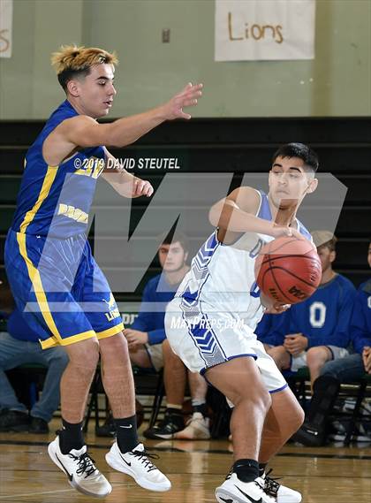 Thumbnail 1 in Linden vs. Orland (Ram Jam Winter Classic) photogallery.