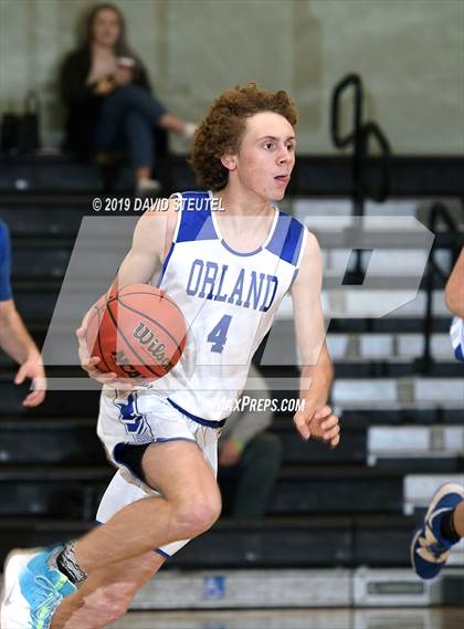 Thumbnail 1 in Linden vs. Orland (Ram Jam Winter Classic) photogallery.