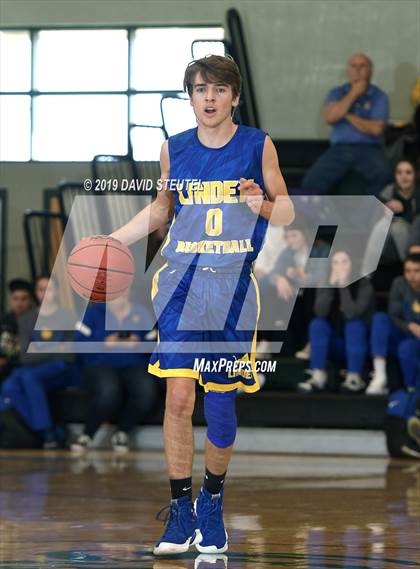 Thumbnail 1 in Linden vs. Orland (Ram Jam Winter Classic) photogallery.