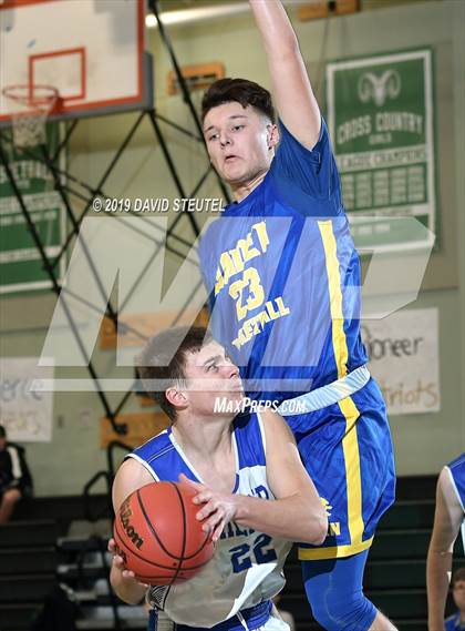 Thumbnail 2 in Linden vs. Orland (Ram Jam Winter Classic) photogallery.