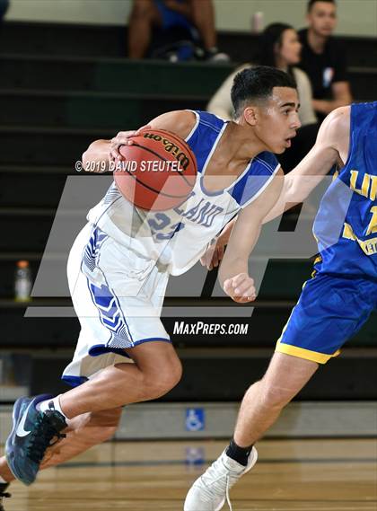 Thumbnail 3 in Linden vs. Orland (Ram Jam Winter Classic) photogallery.
