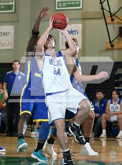 Thumbnail 3 in Linden vs. Orland (Ram Jam Winter Classic) photogallery.