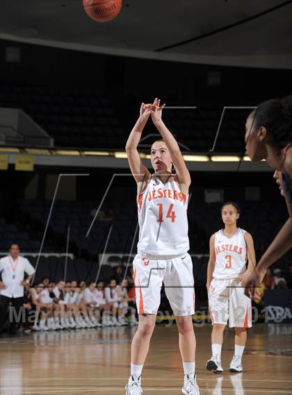 Thumbnail 3 in Saint Joseph vs. Chaminade (CIF SS D3A Final) photogallery.