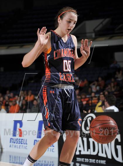 Thumbnail 1 in Saint Joseph vs. Chaminade (CIF SS D3A Final) photogallery.