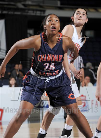 Thumbnail 1 in Saint Joseph vs. Chaminade (CIF SS D3A Final) photogallery.