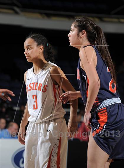 Thumbnail 3 in Saint Joseph vs. Chaminade (CIF SS D3A Final) photogallery.