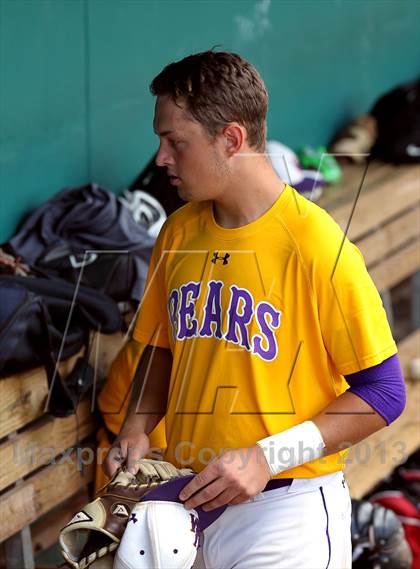 Thumbnail 2 in West York Area vs. Upper Moreland (PIAA Class AAA Final) photogallery.