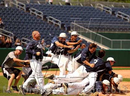 Thumbnail 2 in West York Area vs. Upper Moreland (PIAA Class AAA Final) photogallery.
