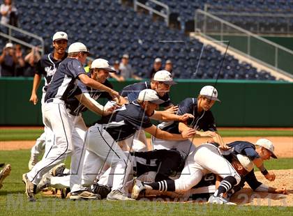 Thumbnail 3 in West York Area vs. Upper Moreland (PIAA Class AAA Final) photogallery.