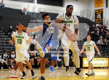 Thumbnail 2 in El Toro vs. Orangewood Academy (Godinez Tournament) photogallery.
