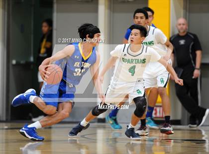 Thumbnail 2 in El Toro vs. Orangewood Academy (Godinez Tournament) photogallery.