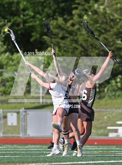 Thumbnail 2 in Stonington vs. Canton (CIAC Class S Semifinal) photogallery.