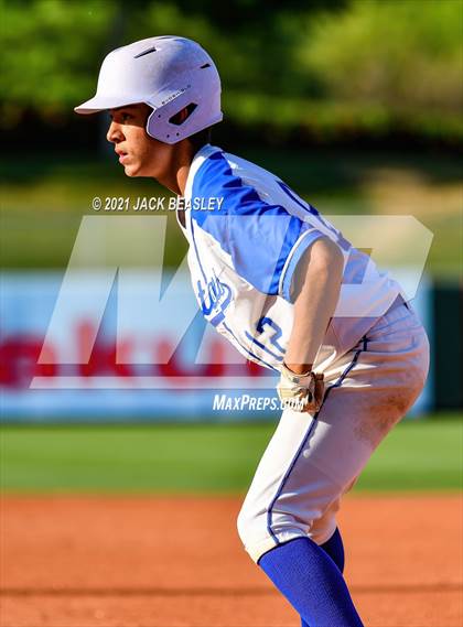 Thumbnail 2 in Ray @ Bagdad (AIA 1A Semi-final) photogallery.