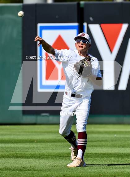 Thumbnail 3 in Ray @ Bagdad (AIA 1A Semi-final) photogallery.