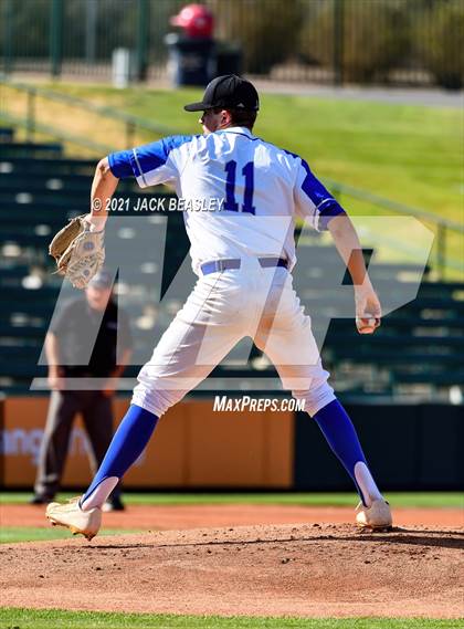 Thumbnail 2 in Ray @ Bagdad (AIA 1A Semi-final) photogallery.