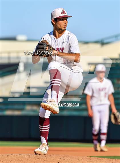Thumbnail 1 in Ray @ Bagdad (AIA 1A Semi-final) photogallery.