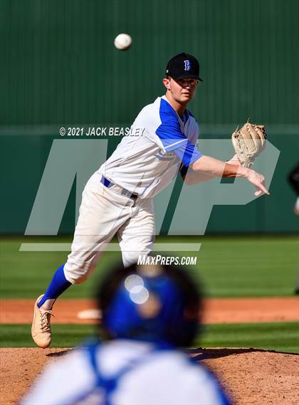 Thumbnail 1 in Ray @ Bagdad (AIA 1A Semi-final) photogallery.