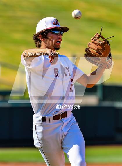 Thumbnail 2 in Ray @ Bagdad (AIA 1A Semi-final) photogallery.