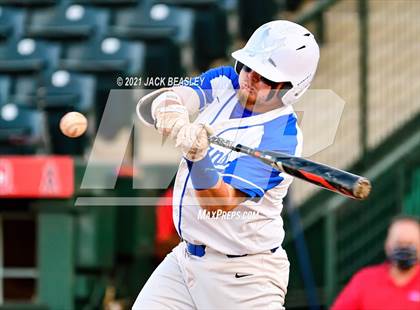 Thumbnail 1 in Ray @ Bagdad (AIA 1A Semi-final) photogallery.