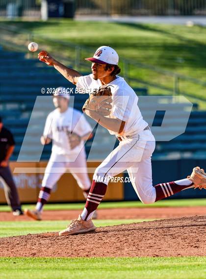 Thumbnail 3 in Ray @ Bagdad (AIA 1A Semi-final) photogallery.