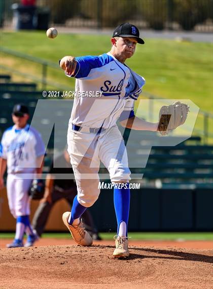 Thumbnail 2 in Ray @ Bagdad (AIA 1A Semi-final) photogallery.