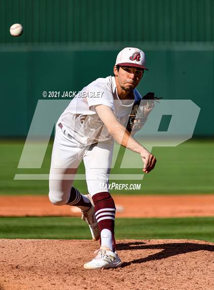 Thumbnail 2 in Ray @ Bagdad (AIA 1A Semi-final) photogallery.