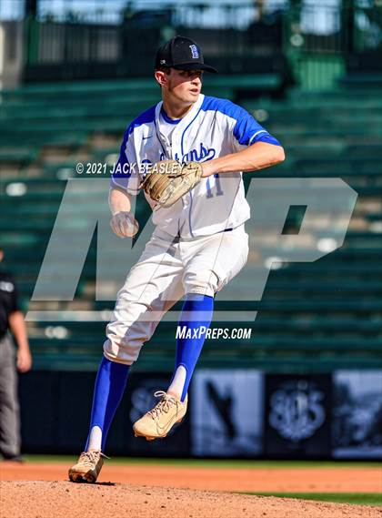 Thumbnail 2 in Ray @ Bagdad (AIA 1A Semi-final) photogallery.