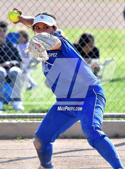 Thumbnail 1 in Charter Oak @ Los Altos photogallery.