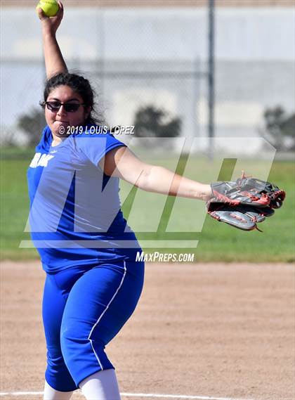 Thumbnail 1 in Charter Oak @ Los Altos photogallery.