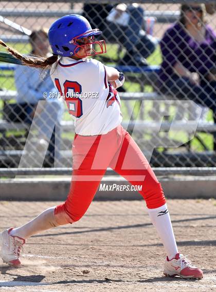 Thumbnail 1 in Charter Oak @ Los Altos photogallery.