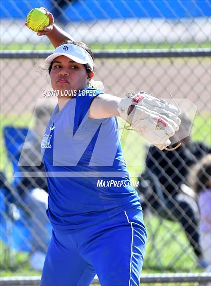 Thumbnail 2 in Charter Oak @ Los Altos photogallery.