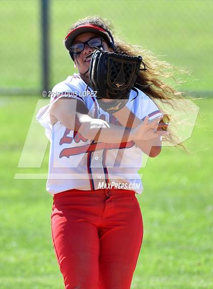 Thumbnail 3 in Charter Oak @ Los Altos photogallery.
