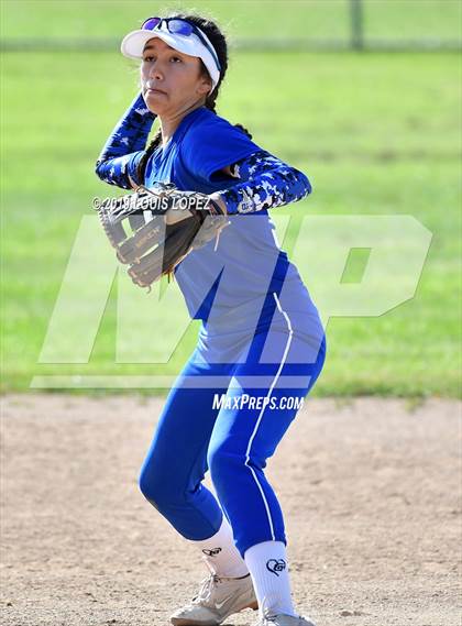 Thumbnail 1 in Charter Oak @ Los Altos photogallery.