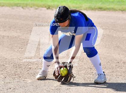 Thumbnail 3 in Charter Oak @ Los Altos photogallery.