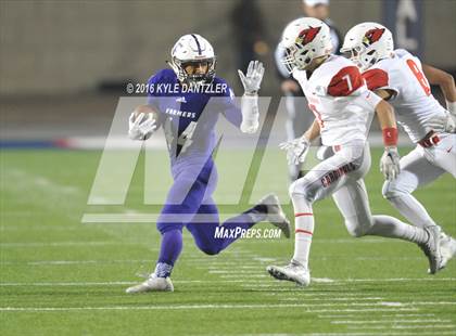 Thumbnail 1 in Farmersville vs. Pottsboro (UIL 3A Division 1 Region 2 Semifinal) photogallery.